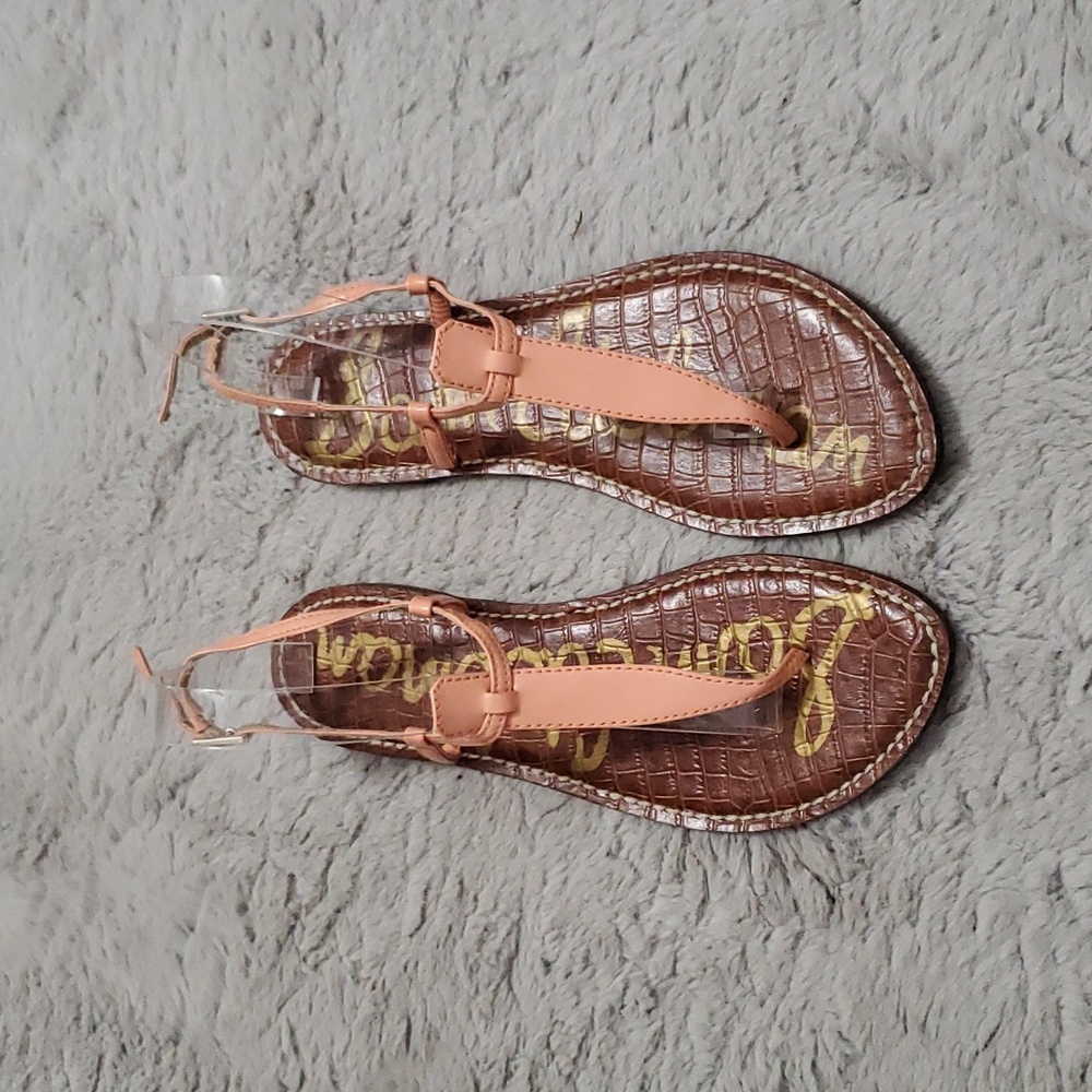 Sam Edelman coral thong strap sandals size 9